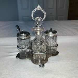 Diamond Cut Crystal & Silver Plated antique cruet set from England 🏴󠁧󠁢󠁥󠁮󠁧󠁿